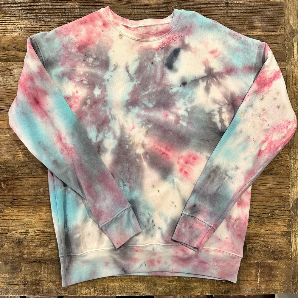 NWOT hand embroidered “mama” tie dye sweatshirt